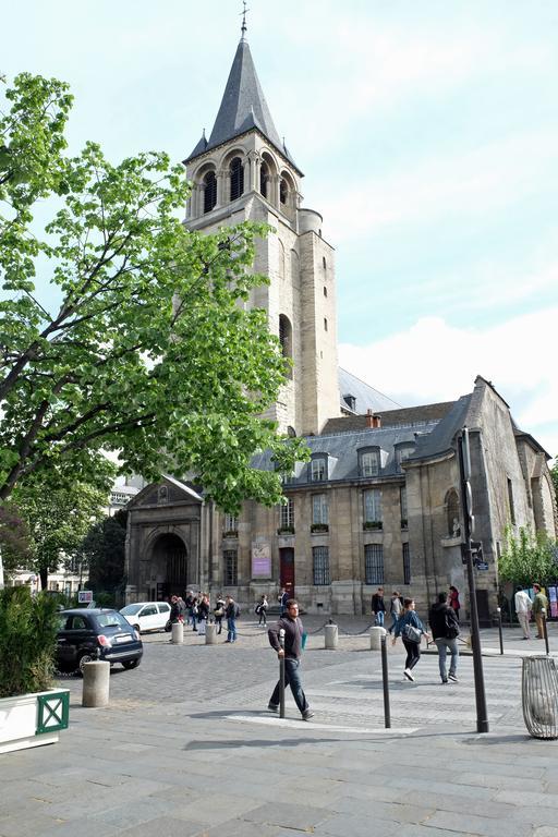 Bac St. Germain Parijs